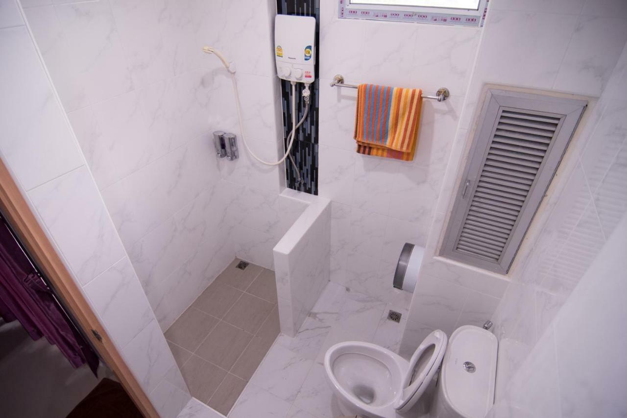 Tn Thanyawit Nakhon Ratchasima Ngoại thất bức ảnh